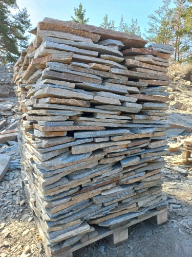 Плитняк златолит серебристый для цоколя, отмостки купить в Белоярском