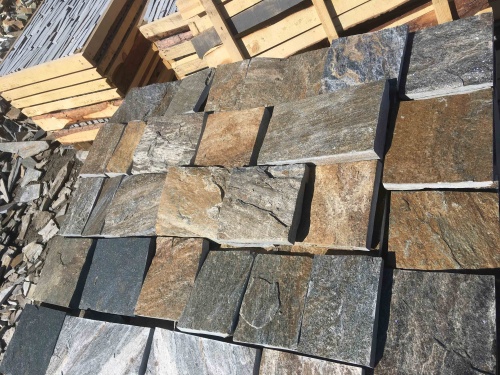 Плитка пилёная златолит Уральский для цоколя, отмостки купить в Белоярском