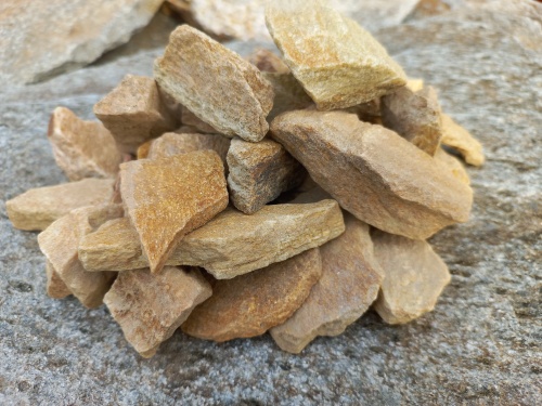 Златолит жёлтый декоративная каменная крошка купить в Белоярском